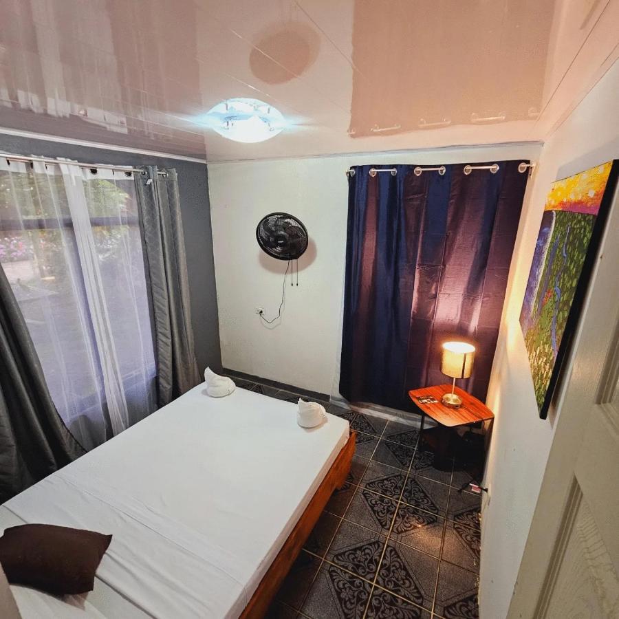 Micheck Beach House Tortuguero Dış mekan fotoğraf