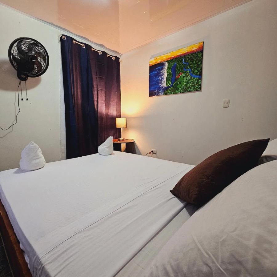 Micheck Beach House Tortuguero Dış mekan fotoğraf